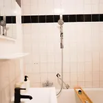 Apartment Zentrale In Netflix, Küche Und Boxspring-komfort Leimen (Baden)