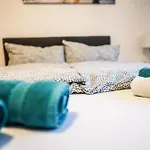 Apartment Zentrale In Netflix, Küche Und Boxspring-komfort *