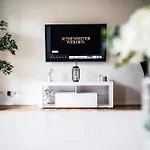 Zentrale In Netflix, Küche Und Boxspring-komfort * Leimen (Baden)