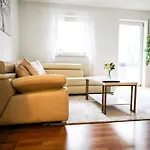 Zentrale In Netflix, Küche Und Boxspring-komfort Leimen (Baden)