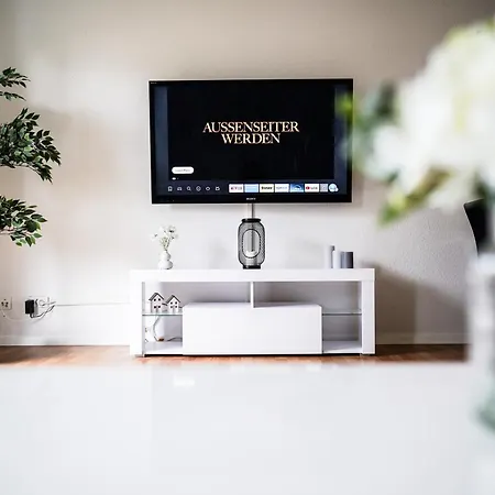 Zentrale In Netflix, Küche Und Boxspring-komfort * Leimen (Baden)